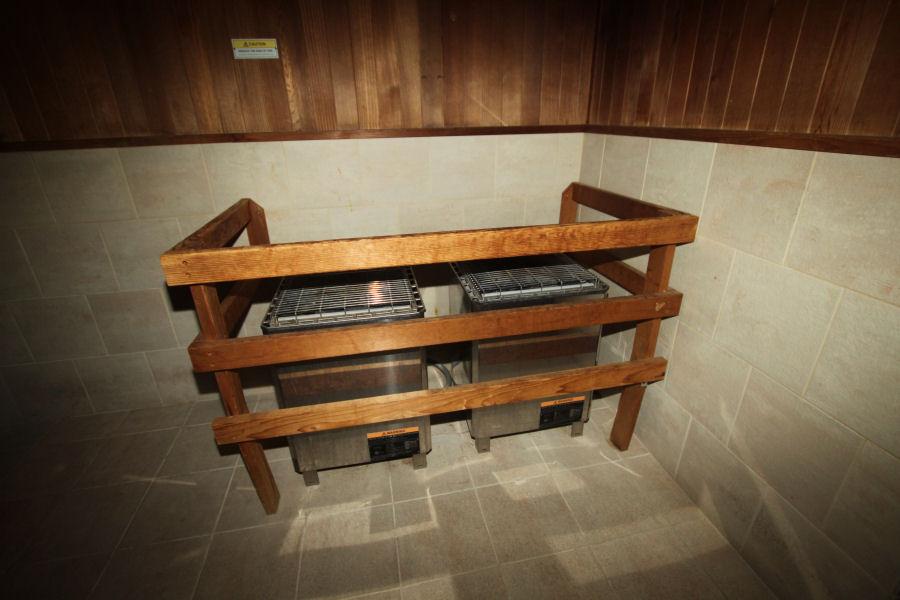 Amerec Two Heater Sauna Room 