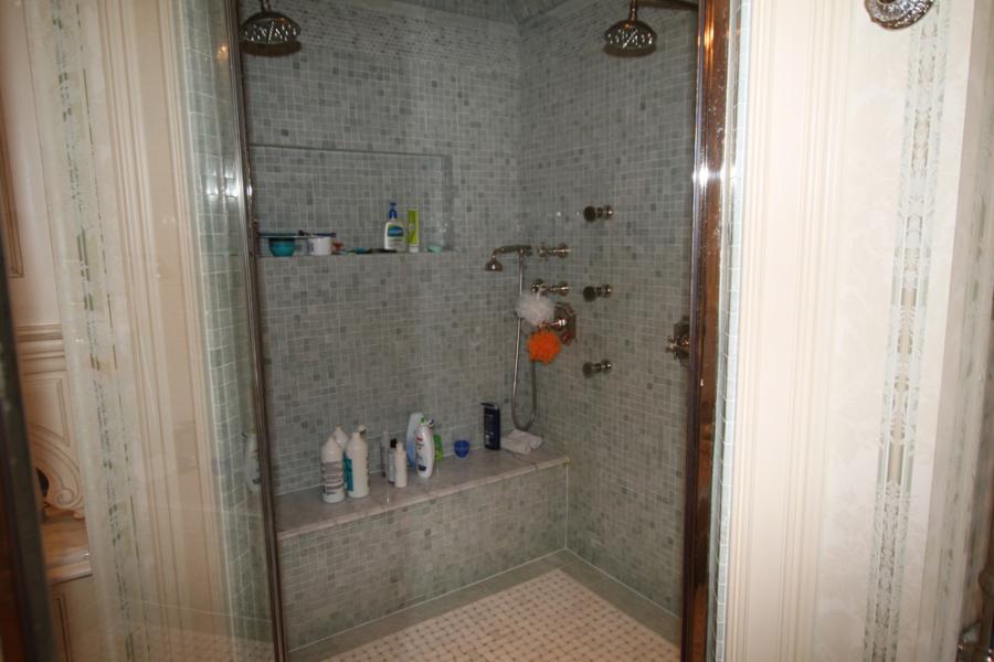 Nicely Designed Steam Shower with Bench and Cubby