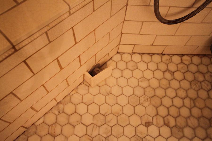 Unique Tiled Steam Diffuser