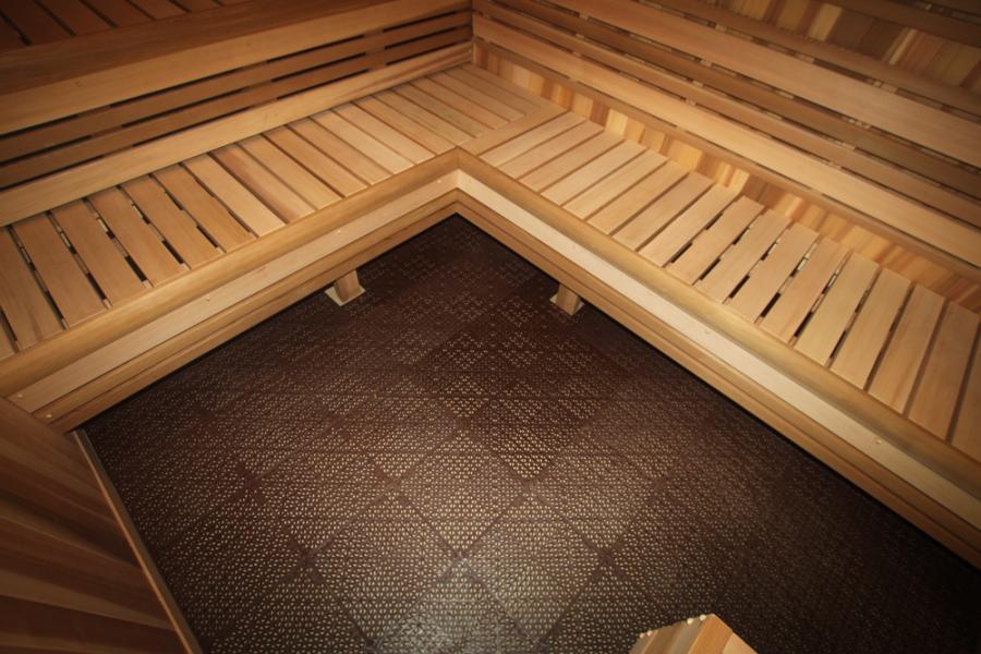 What Type of Floor Should I Use in my Sauna