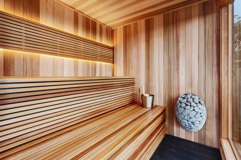 What happens to our body in and after sauna? - HUUM