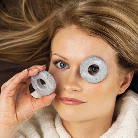 Hukka-Orbits-Cold-Eye-Stones-in-Use