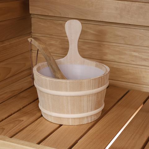 PROSAUNAS 4-Liter Lined Sauna Bucket Thermo-Aspen In Use 1